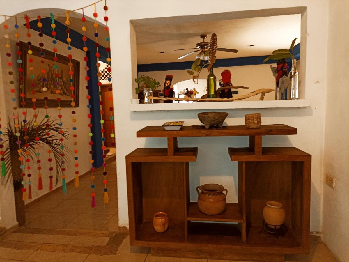 Casa De Los Pajaros - B&B Valladolid  Buitenkant foto